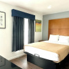 Отель Oceanside Inn & Suites, фото 2