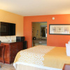 Отель Rose Garden Inn & Suites, фото 2