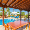 Отель Villa Jan Lui Large Private Pool Walk to Beach Sea Views A C Wifi Eco-friendly - 3296, фото 19