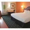 Отель La Quinta Inn & Suites Tulsa Central, фото 16