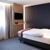 Отель Holiday Inn Express Dusseldorf Airport, фото 16