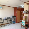 Отель Warm And Cozy Studio No Kitchen At Kebagusan City Apartment, фото 5