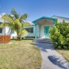 Отель Hollywood Cottage: 2 Mi to Hollywood Beach!, фото 19