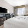 Отель Sleep Inn & Suites, фото 6