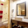 Отель Red Roof Inn PLUS+ West Springfield, фото 3