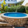 Отель One Bedroom Apartment in Albur Village 1R, фото 11