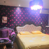 Отель Shijiazhuang 520Love Theme Apartment, фото 19