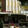 Отель Consul в Червии