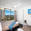 Отель Seacrest Beachfront Holiday Apartments, фото 20