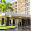 Отель Courtyard by Marriott King Kamehameha's Kona Beach Hotel, фото 1