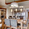 Отель One Ski Hill Place 8307 - Ski-In/Ski-Out by RedAwning, фото 11
