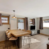 Отель Snow Mountain Planet Suite House, фото 11