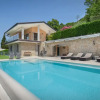 Отель Villa Sybille - 8 Sleeps Pool and Lake View in Torri del Benaco, фото 31