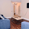 Отель Lasalle 1a/2a · Enormous Gated Apartments Perfect for Groups!, фото 6