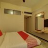 Отель OYO 24579 Flagship Hotel Padmam, фото 24