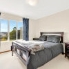 Отель Cheerful 4 bedroom home with free parking., фото 13