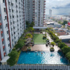 Отель Scenic Studio Room Apartment Vida View Makassar, фото 1