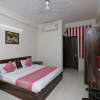 Отель OYO 10439 The City Castle, фото 5