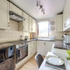Отель Dean Village Studio Apartment, фото 7