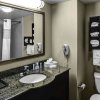 Отель Hampton Inn & Suites Bakersfield/Hwy 58, CA, фото 24