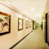 Отель Makati Palace Hotel, фото 11