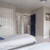 Отель Elegant Holiday Home in Milton Keynes Near Towncentre, фото 5