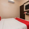 Отель OYO 12161 Hotel Madhur Inn, фото 7