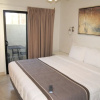 Отель 101 -Fully Furnished 1BR Suite-Prime Location! by RedAwning, фото 11