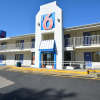 Отель Motel 6 Chicopee, MA - Springfield, фото 1