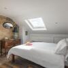 Отель Courcy Road - 7 bedroom - sleeps up to 22, фото 23