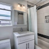 Отель San Diego Gem w/ Private Hot Tub, Close to Dtwn!, фото 10