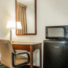 Отель Econo Lodge Inn & Suites Fort Jackson Area, фото 4