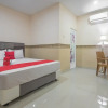 Отель RedDoorz @ Tanjung Karang Lampung, фото 5