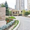 Отель Sarkar Suites - 3880 Duke of York Blvd, фото 1