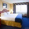 Отель Holiday Inn Express Syracuse Airport, an IHG Hotel, фото 1