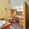Отель Smoky 2 Bedroom Cabin, фото 7