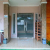 Отель RedDoorz Syariah near Kota Cinema Mall Jatiasih, фото 1