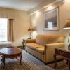 Отель Stayable Suites Jacksonville West, фото 16