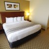 Отель Country Inn & Suites by Radisson, Crystal Lake, IL в Кристал-Лейке