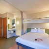Отель ibis budget Cholet Centre, фото 2