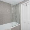 Отель 2 Bedroom Home in Kentish Town, фото 12