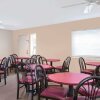 Отель Travelodge Lafayette, фото 11