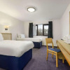 Отель Days Inn Bridgend - Cardiff, фото 4