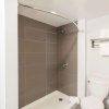 Отель Howard Johnson by Wyndham San Diego Hotel Circle, фото 7
