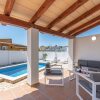 Отель Modern Villa with Private Pool in Empuriabrava, фото 17