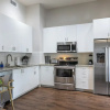 Отель Captivating Condo near City Hot Spots, фото 5