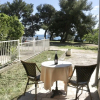 Отель Beachfront Sunshine Apartment, фото 8