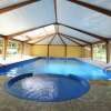 Отель Camping de la Pointe - Caravane в Бург-э-Комен