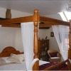 Отель The Lodge Bed and Breakfast в Ньюкасл-Андер-Лайме