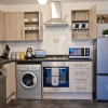 Отель Livestay - Modern Spacious 2 Bed 2 Bath Apartment, фото 5